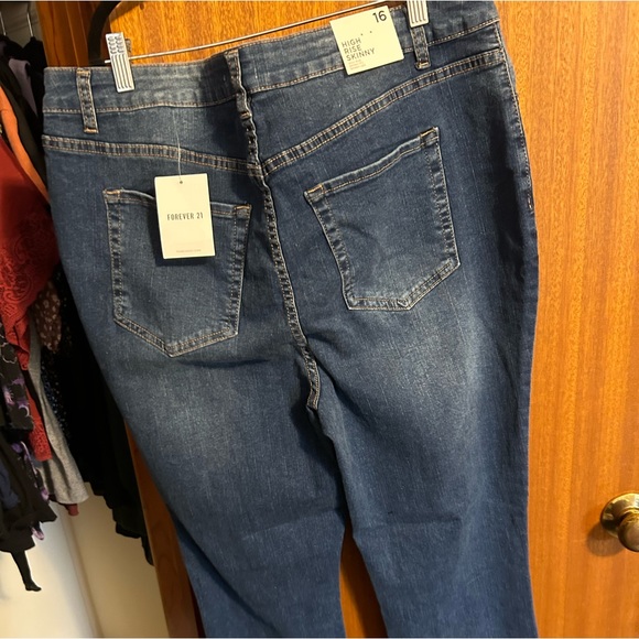 Stretch Blue Denim High-waisted Jeans -plus size - Picture 6 of 6